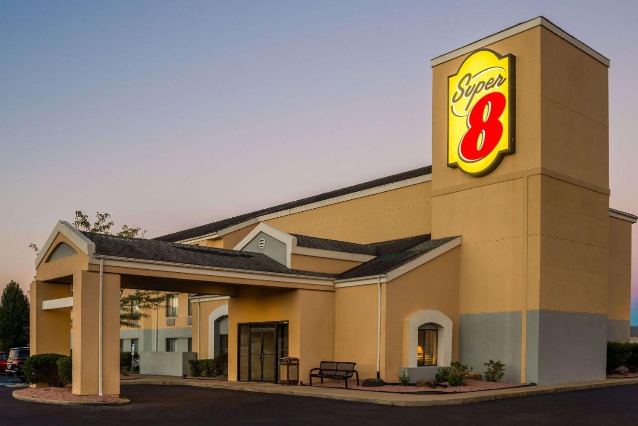 Hotel Super 8 By Wyndham Jasper Esterno foto
